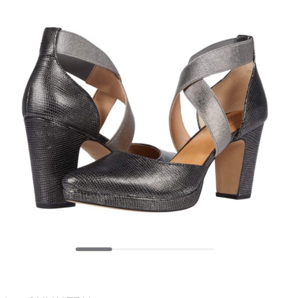 Corso Como Metallic Pumps